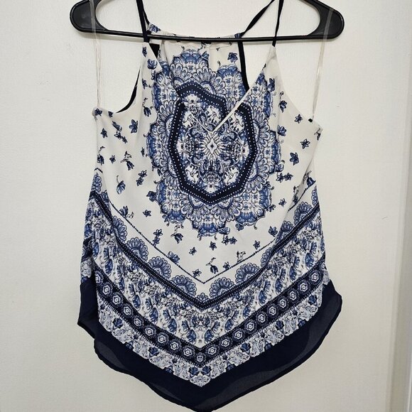 Iz Byer Tops - IZ Byer Blouse Women's White Blue Geometric V-Neck Sleeveless Tank Top Size S